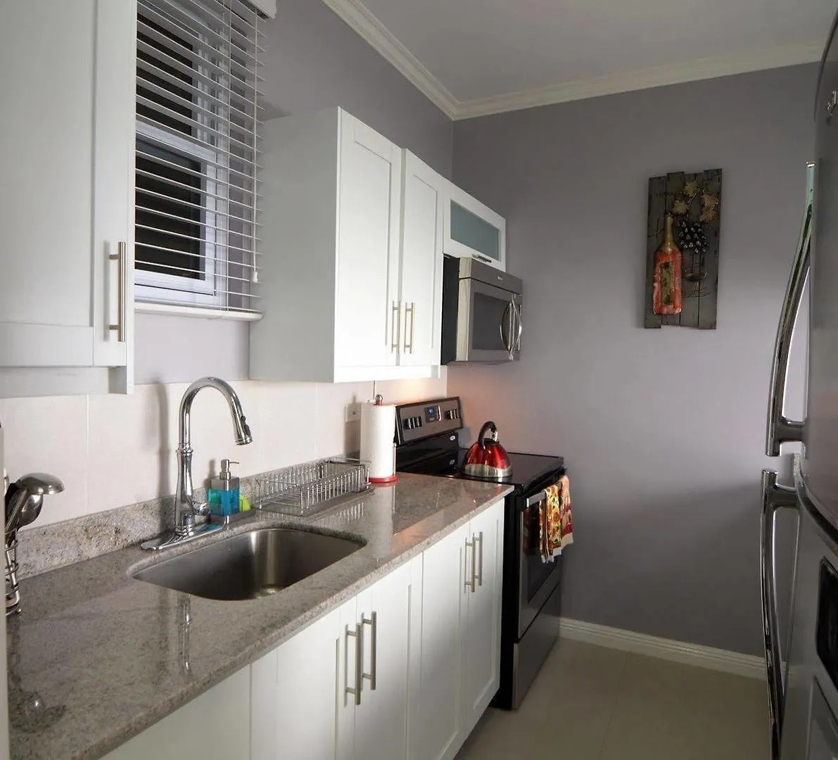 Ξενοδοχείο Kingsway New Kingston Guest Apartment II